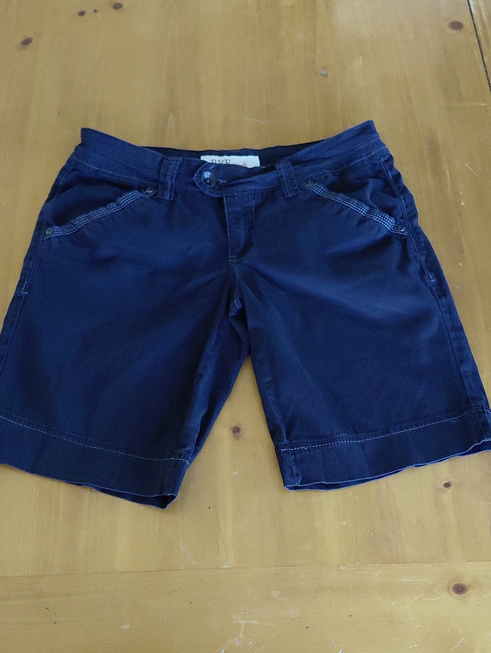 Buckle Casuals Serena Black Shorts Size 28
